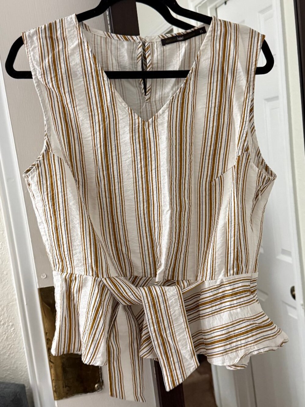 Azel Haze Haze Haze Striped Peplum Blouse Sleeveless Wrap Waist V-Neck Size XL